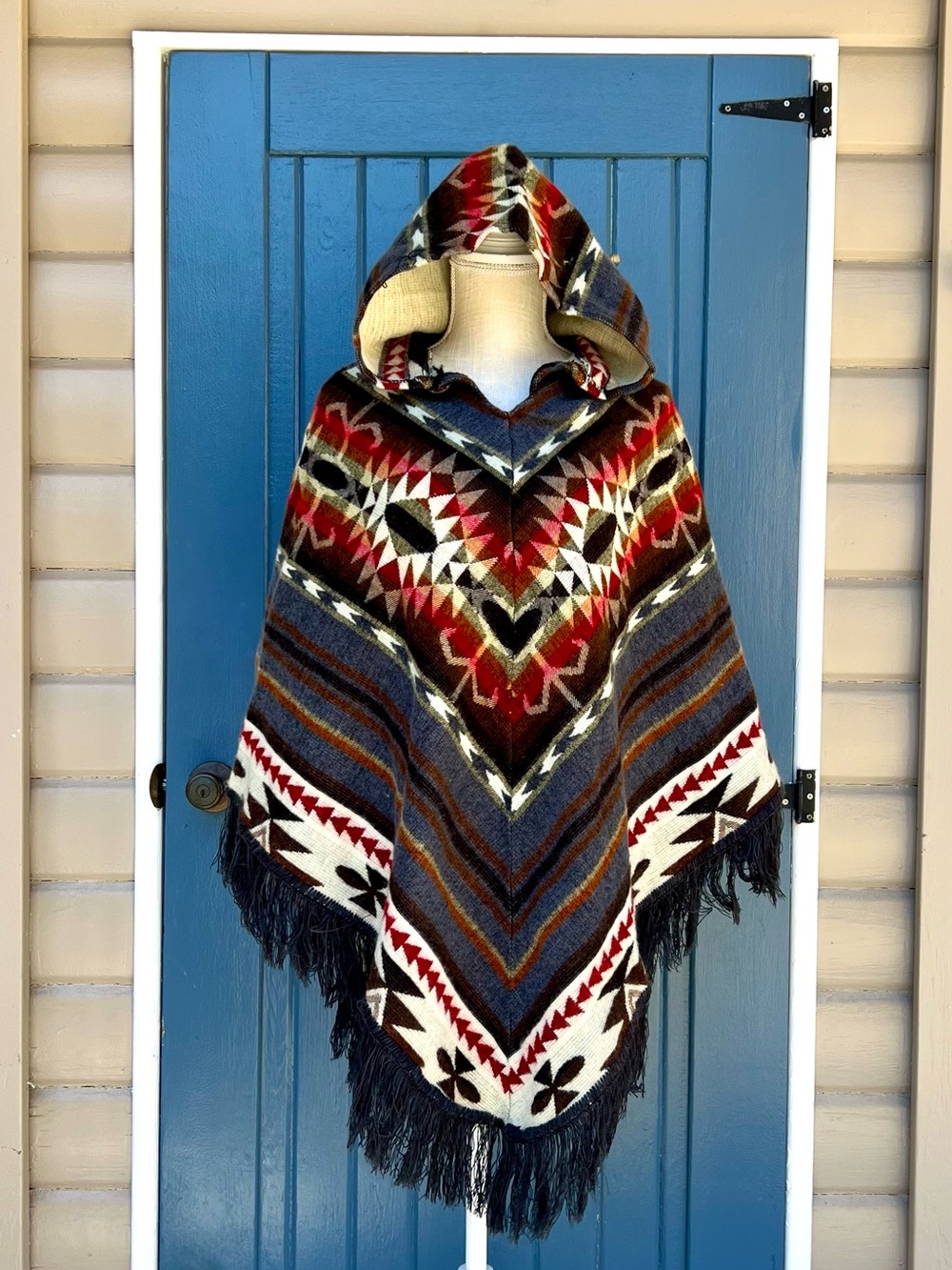 Native Handicrafts Aztec Hooded Poncho Tribal V-Shape Cloak Unisex Size OS